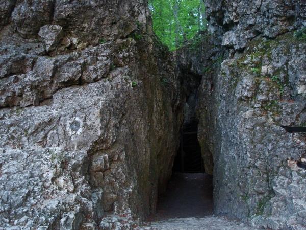 Jaskinia Łokietka na Chełmowej Górze - galeria