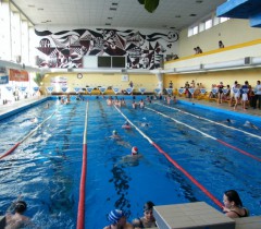 Kryta pływania i hala sportowa MOSiR